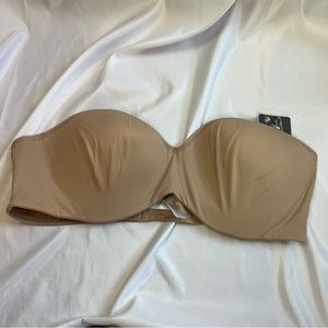 Dominique Intimate Apparel Molded Seamless Strapless Bra, size 48C NWT